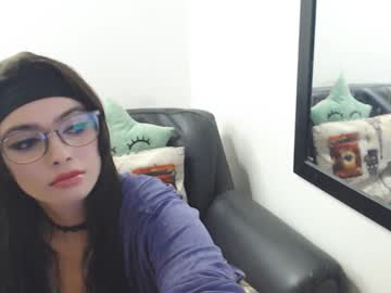 Meghan_Cherrys Chaturbate stream image from February 12, 2025