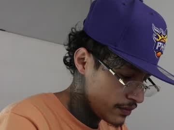 Trieone Chaturbate stream image from February 12, 2025