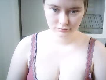 Celinenatur Chaturbate stream image from February 12, 2025