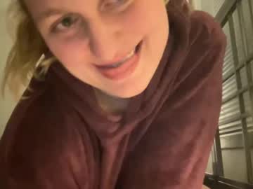 Kinkygeek429 Chaturbate stream image from February 12, 2025