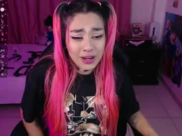 Lyli3_4 Chaturbate stream image from February 12, 2025