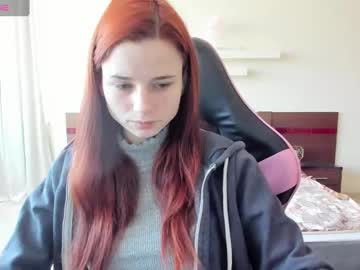 Olivianipple Chaturbate stream image from February 12, 2025