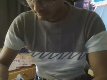 Pace982 Chaturbate stream image from February 12, 2025