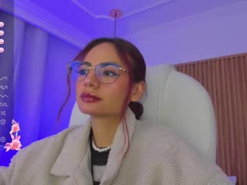 Sophiecherry_ Chaturbate stream image from February 12, 2025