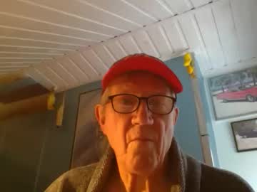 Arne352 Chaturbate stream image from February 12, 2025
