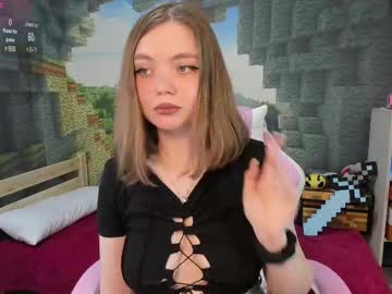 Avablooms Chaturbate stream image from February 12, 2025