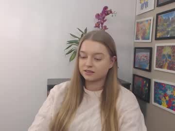 Mysteryericax Chaturbate stream image from February 12, 2025