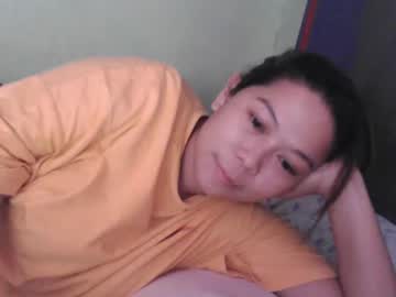 Eva_Cutie15 Chaturbate stream image from February 12, 2025