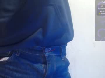 Grayhorny Chaturbate stream image from February 12, 2025