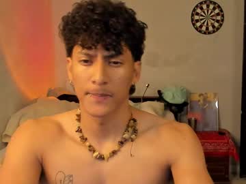 Ivano_Jones Chaturbate stream image from February 12, 2025