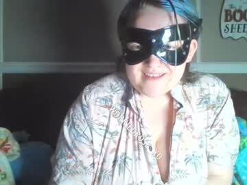 Worriedrose_Xo Chaturbate stream image from February 12, 2025