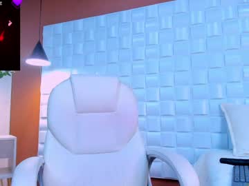 Bonniedolly_ Chaturbate stream image from February 12, 2025