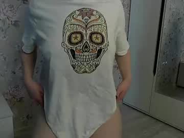 Holly_Si Chaturbate stream image from February 12, 2025