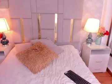 Camilaasanchez Chaturbate stream image from February 12, 2025