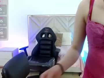 Karly_Tay Chaturbate stream image from February 12, 2025