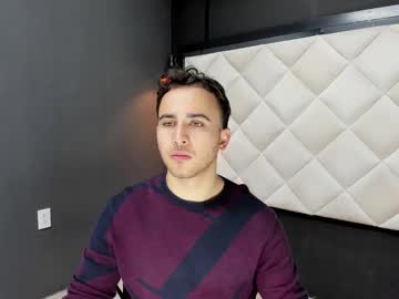 Lucca_Santoro Chaturbate stream image from February 12, 2025