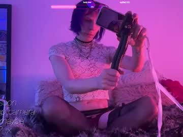 Pixie_Praxis Chaturbate stream image from February 12, 2025