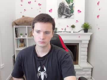 Zackhandsome Chaturbate stream image from February 12, 2025