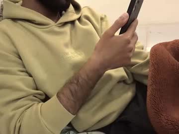 Brownie_Cake Chaturbate stream image from February 12, 2025