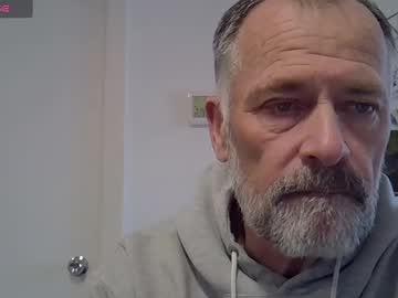Daddybearvlc Chaturbate stream image from February 12, 2025
