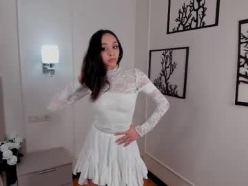 Harrieteglin Chaturbate stream image from February 12, 2025