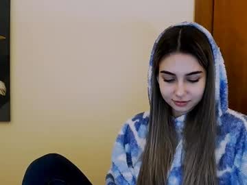 Lili_Magic Chaturbate stream image from February 12, 2025