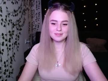 Sofia_Rosemary Chaturbate stream image from February 12, 2025
