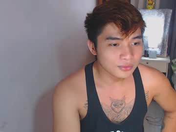 Yourhandsome_Hunk Chaturbate stream image from February 12, 2025