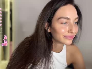 Agata_Cristy Chaturbate stream image from February 12, 2025