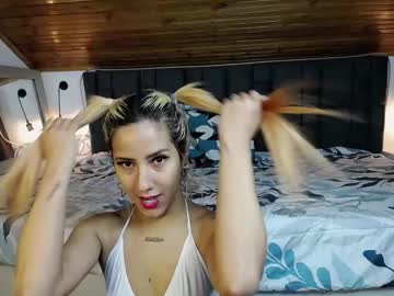 Amadacute25 Chaturbate stream image from February 12, 2025