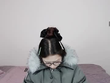 Charlottelin Chaturbate stream image from February 12, 2025