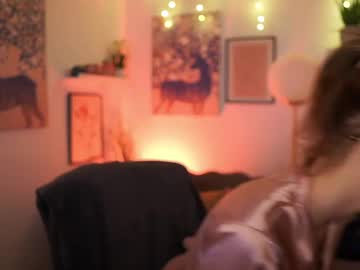 Ellie_Shae Chaturbate stream image from February 12, 2025