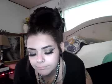 Haleydbaby Chaturbate stream image from February 12, 2025