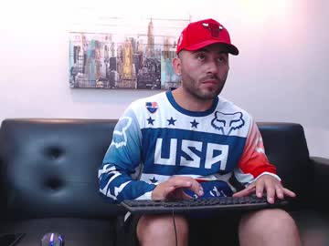 Holy_Sin Chaturbate stream image from February 12, 2025