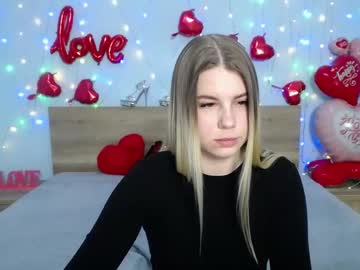 Stellaboombb Chaturbate stream image from February 12, 2025