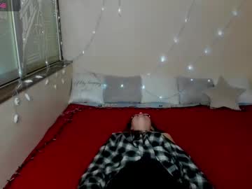 Alli_Kiss Chaturbate stream image from February 12, 2025
