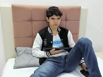 Charles_Blaze Chaturbate stream image from February 12, 2025