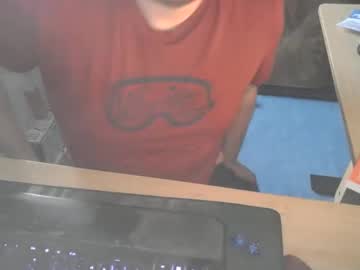 Currycake Chaturbate stream image from February 12, 2025