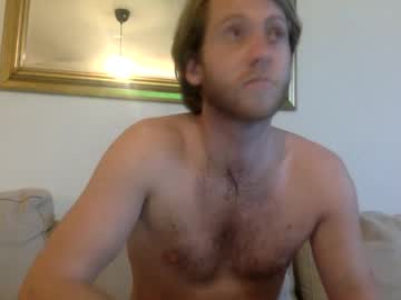 D3nnis_123 Chaturbate stream image from February 12, 2025