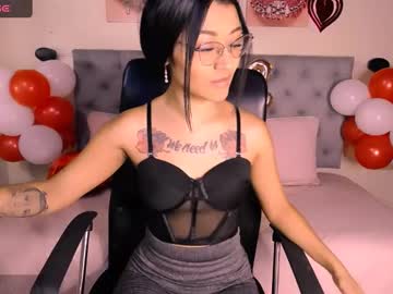 Paris_Baker Chaturbate stream image from February 12, 2025