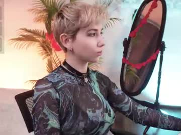 Velvetvalkyries Chaturbate stream image from February 12, 2025