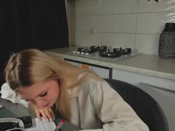Fancyemily Chaturbate stream image from February 12, 2025
