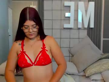 Lisa_Roux Chaturbate stream image from February 12, 2025