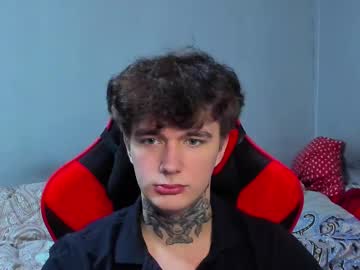 Austen_Milker Chaturbate stream image from February 12, 2025