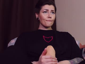 Blake_Luna Chaturbate stream image from February 12, 2025