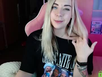 Henta1koi Chaturbate stream image from February 12, 2025