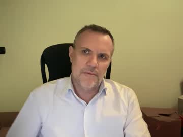 Niceshy_71 Chaturbate stream image from February 12, 2025