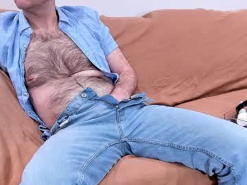 Cal_Tsg Chaturbate stream image from February 12, 2025