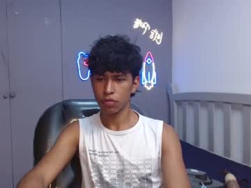 Jose_Gomez_ Chaturbate stream image from February 12, 2025
