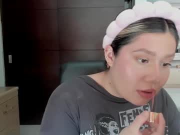 Sarasmith19 Chaturbate stream image from February 12, 2025